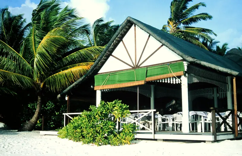 Strand auf Baros