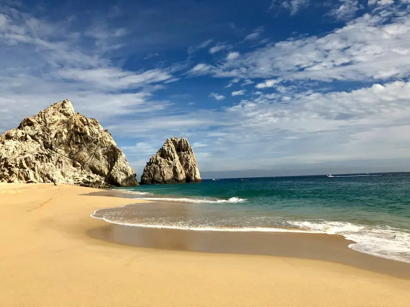 Los Cabos coast: the setting of Esperanza, Auberge Collection (not a photo of the property)