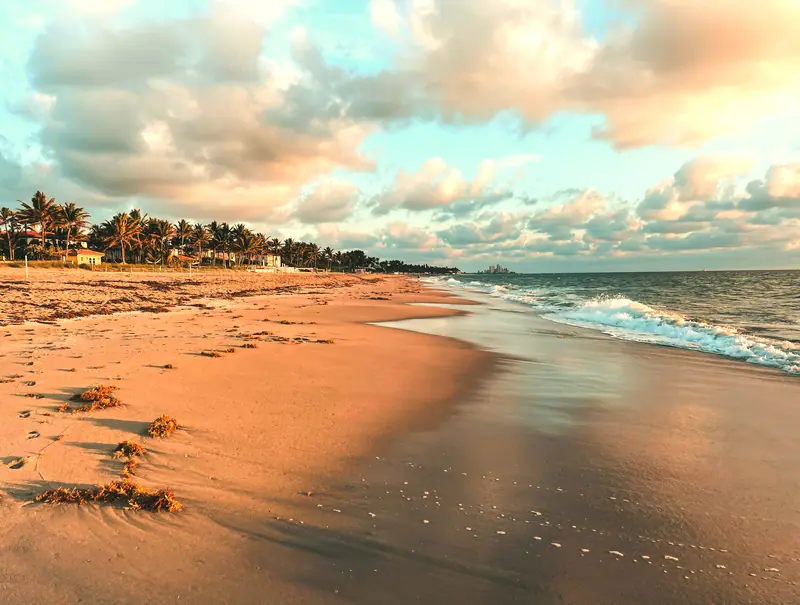 Palm Beach coast, Florida: the setting of Four Seasons Resort Palm Beach (not a photo of the property)