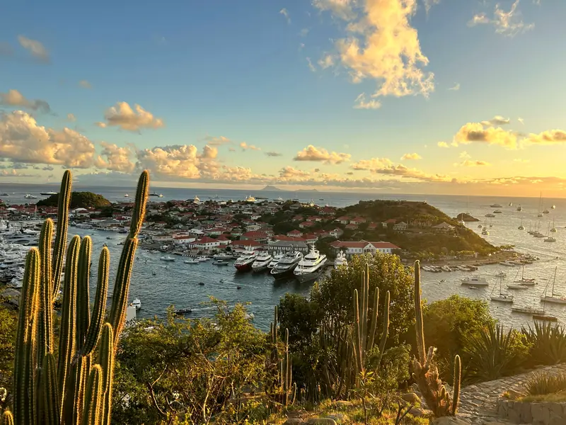 St. Barthélemy coast: the setting of Le Barthélemy Hotel & Spa (not a photo of the property)