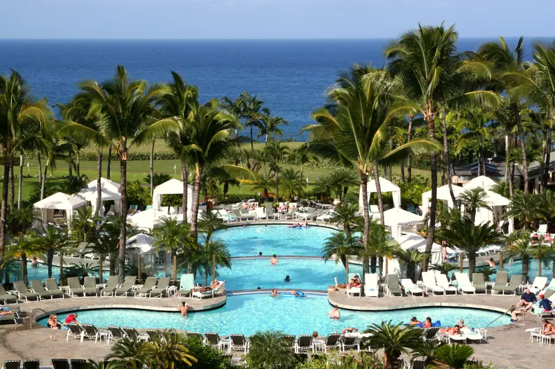 Ritz-Carlton, Kapalua, at The Ritz-Carlton Maui, Kapalua