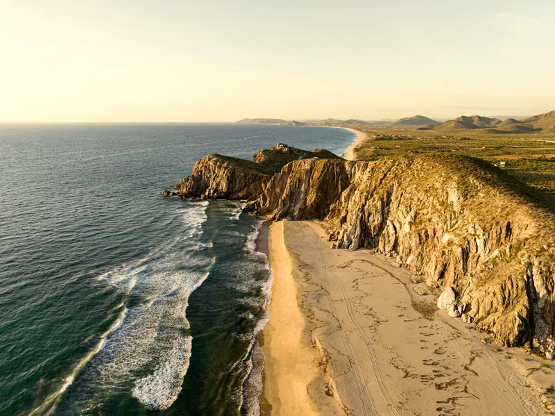 Los Cabos coast: the setting of Zoëtry Casa del Mar Los Cabos (all-inclusive) (not a photo of the property)